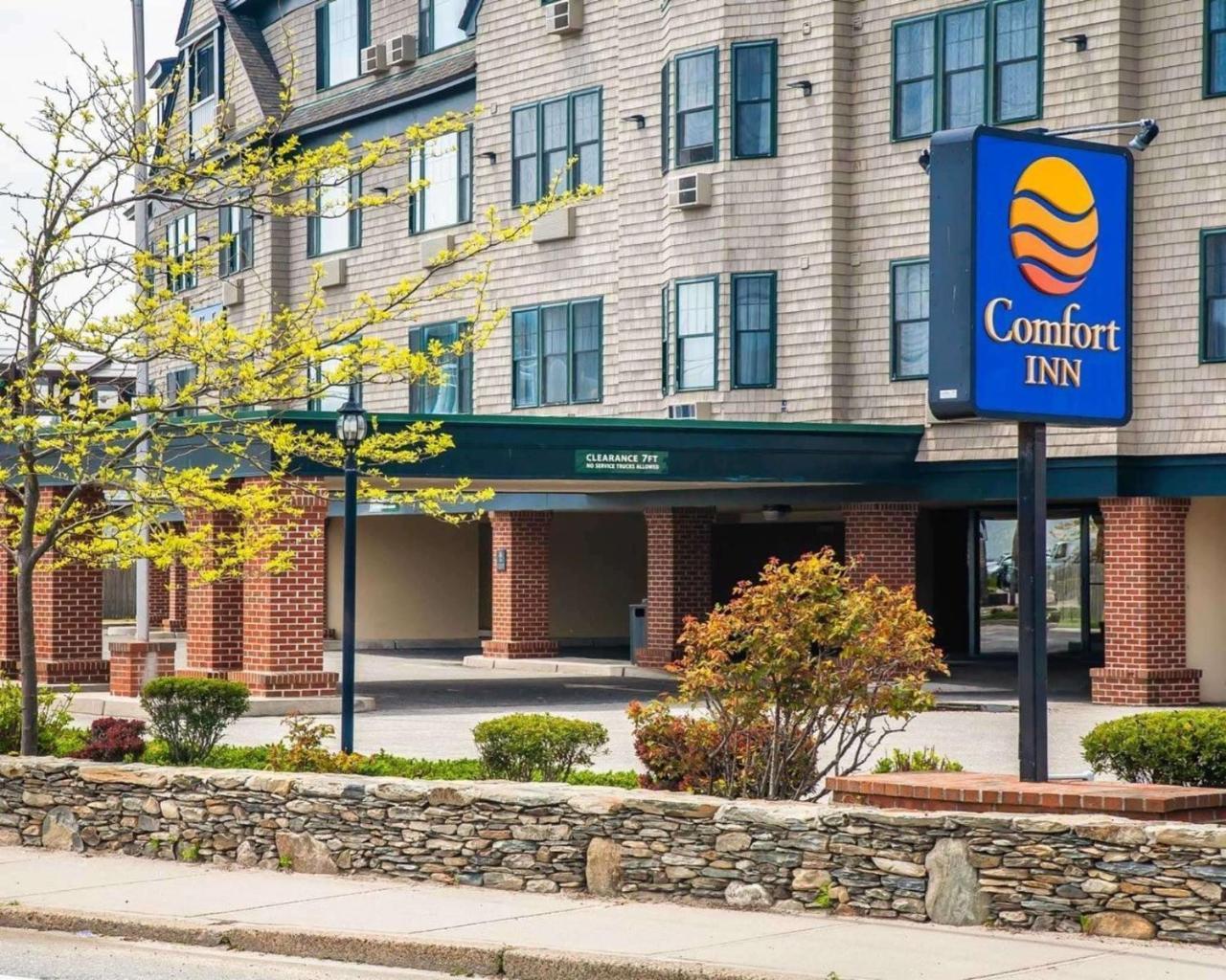 Comfort Inn At Newport Beach Мидлтаун Экстерьер фото